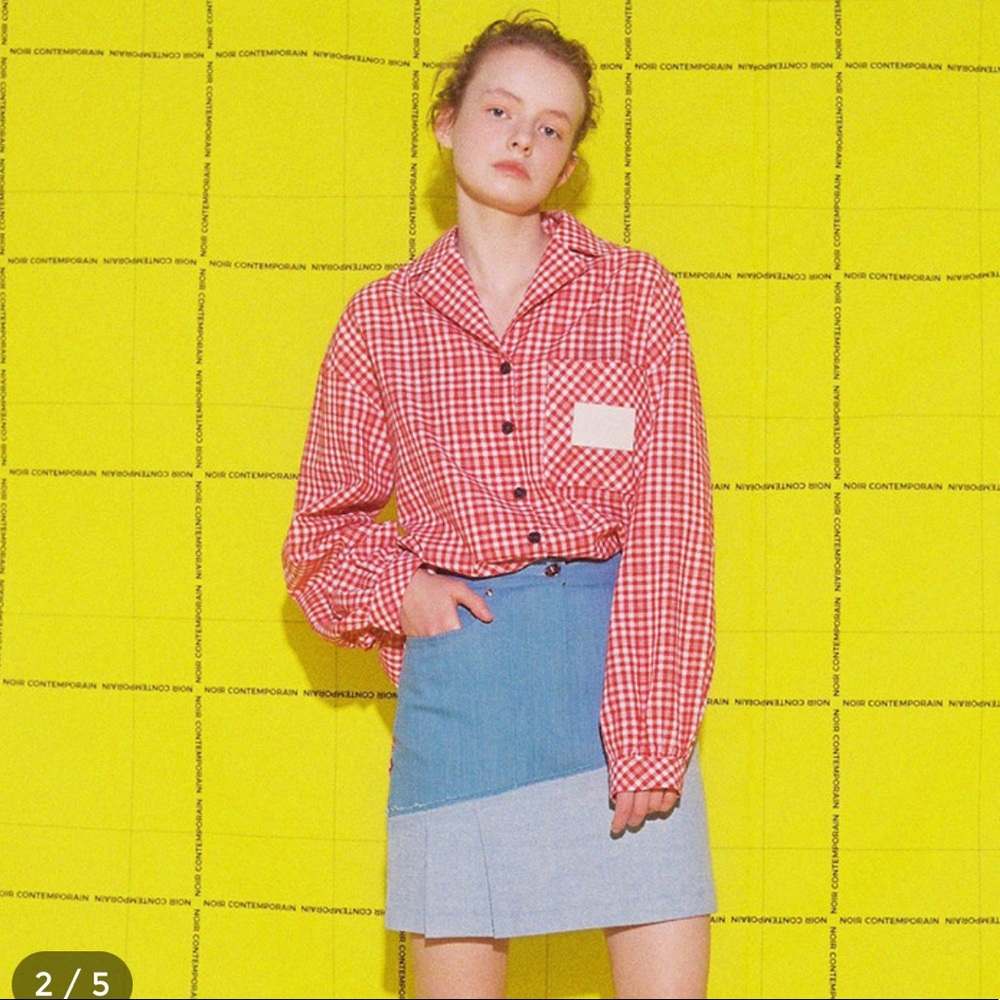 Noir Contemporain Koo shirt